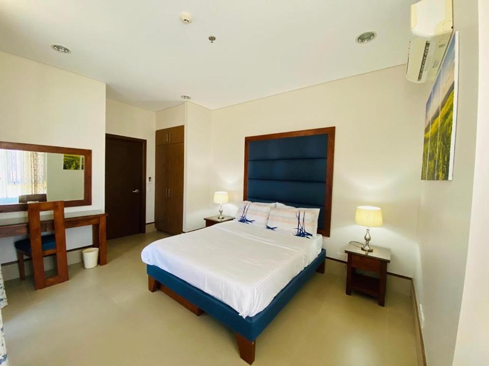 Anvaya Cove Penthouse Unit 10-2 Br. Lägenhet Morong  Exteriör bild
