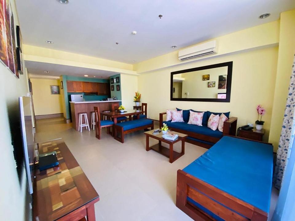 Anvaya Cove Penthouse Unit 10-2 Br. Lägenhet Morong  Exteriör bild