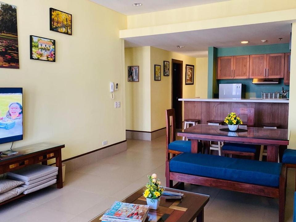 Anvaya Cove Penthouse Unit 10-2 Br. Lägenhet Morong  Exteriör bild